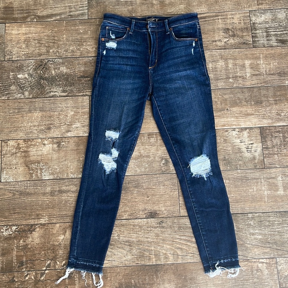 Abercrombie & Fitch Simone High Rise Ankle Distressed Skinny Jeans Size 6
